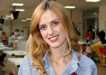 Wilma Elles, Pelin Karahan'a destek verdi