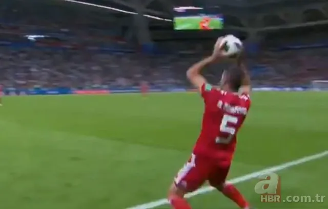 Tacı takla atarak kullanmaya çalıştı 11