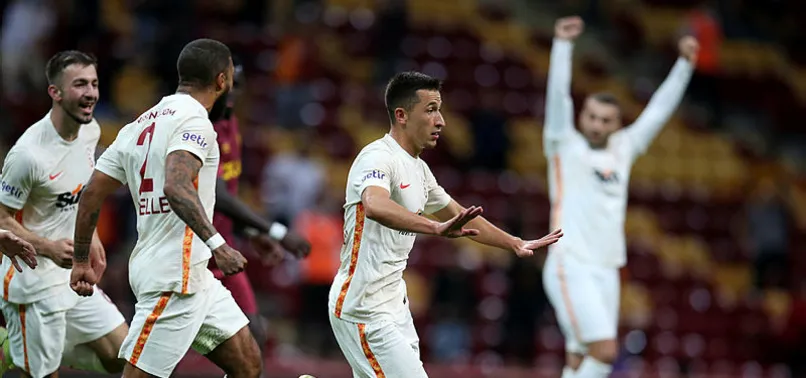 Galatasaray evinde geri döndü! Galatasaray 2-1 Göztepe (MAÇ SONUCU-ÖZET)