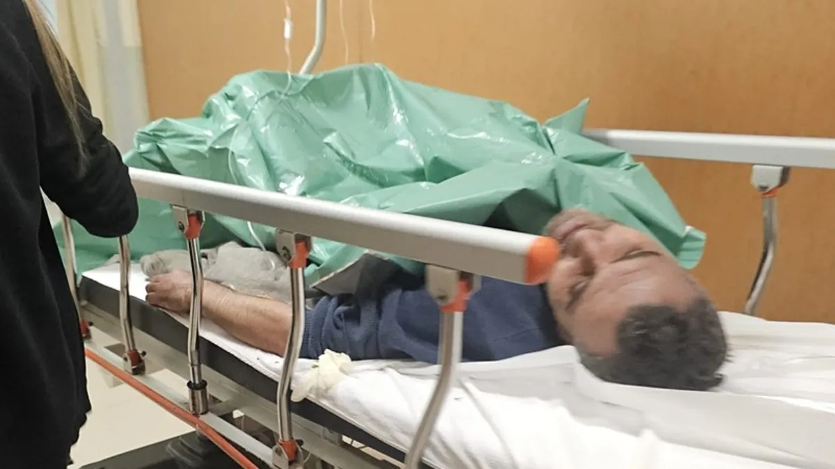 Ateş yakıp ısınmak isterken kendini yaktı