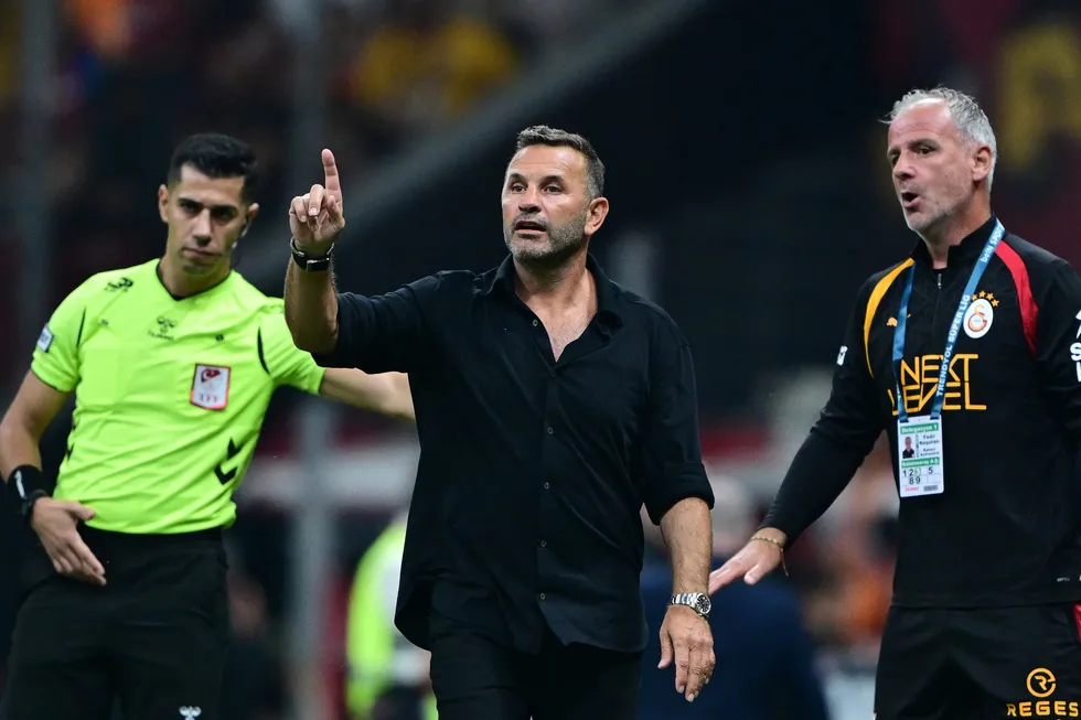 1789381280797.jpg Galatasaray'da savunma alarmı: 6 resmi maçta 9 gol sonrası yönetim Raul Asencio'ya teklif sundu - 2