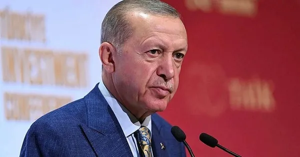 Başkan Erdoğan’dan CHP’deki koltuk kavgasına net yanıt: Ben kendi işime bakıyorum onlar da kendi işlerine baksınlar