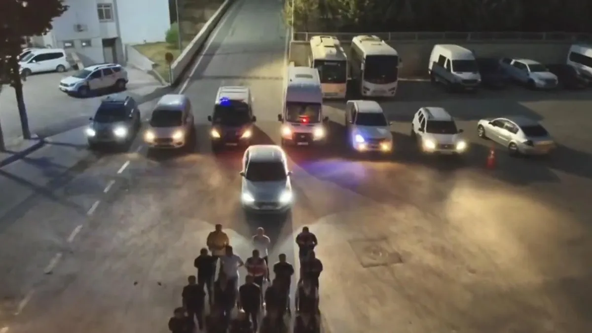 Bahis ve kart dolandırıcılarına geçit yok! Hesaplarında 1 milyar TL'den fazla işlem hacmi tespit edildi