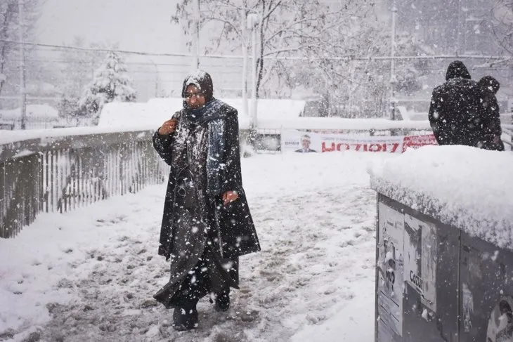 📢 SON DAKİKA! Yarın İstanbul’da okullar tatil mi? 14 Mart Pazartesi İstanbul’da okul var mı yok mu? İstanbul Valiliği son dakika kar tatili açıklaması