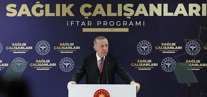Sağlıkçılarla iftar programında Başkan Erdoğan’dan önemli açıklamalar: Söz verdiğimiz tüm projeleri tam zamanında açacağız