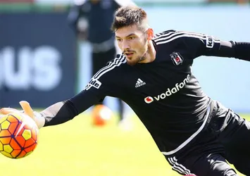 PAOK'tan Denys Boyko'ya transfer teklifi!