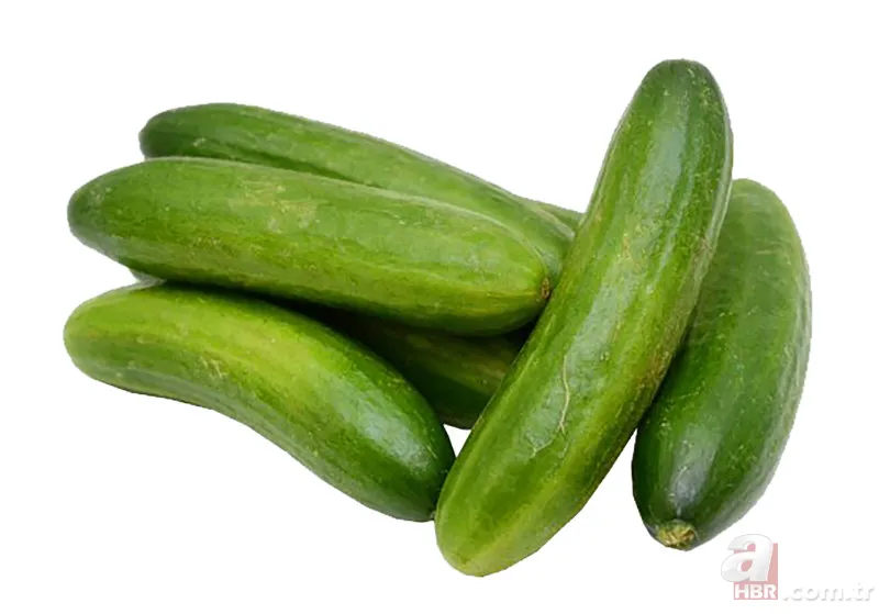 Salatalıkların ömrünü uzatan yöntem! Poşete bir parça atın günlerce taze kıtır kıtır yiyin! 4