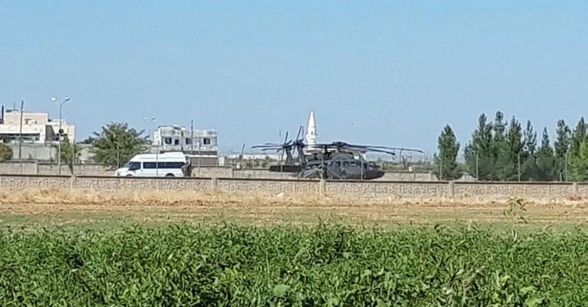 ABD'ye ait 2 helikopter Akçakale'ye indi