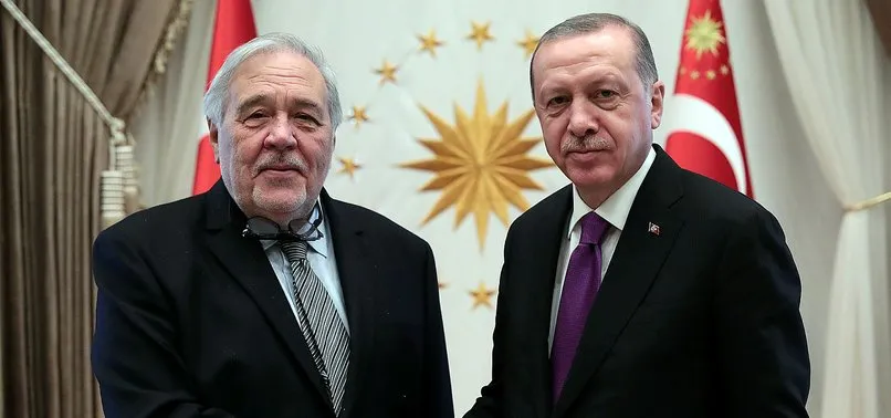 Başakan Erdoğan ile İlber Ortaylı görüştü