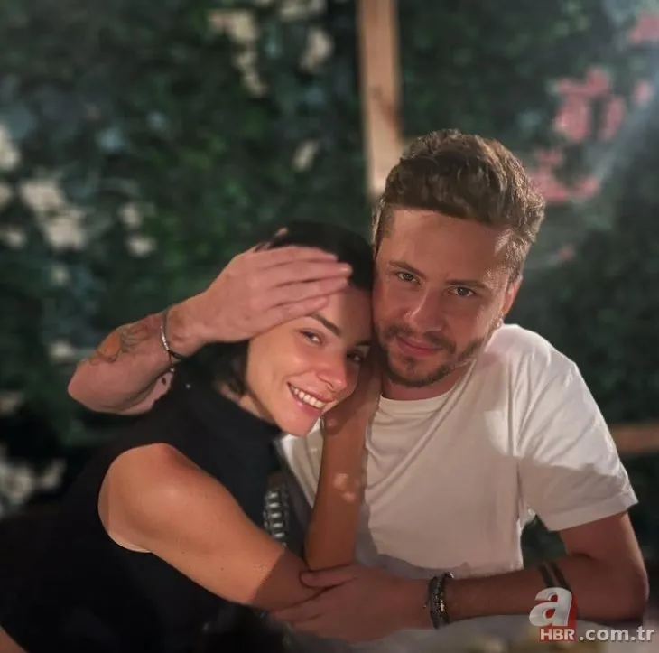 Merve Boluğur’dan dikkat çeken paylaşım: “Sadece Allah'a sığınıyorum...” 10