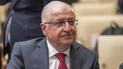 Milli Savunma Bakanı Güler ve TSK komuta kademesi, Mehmetçik ile bayramlaştı