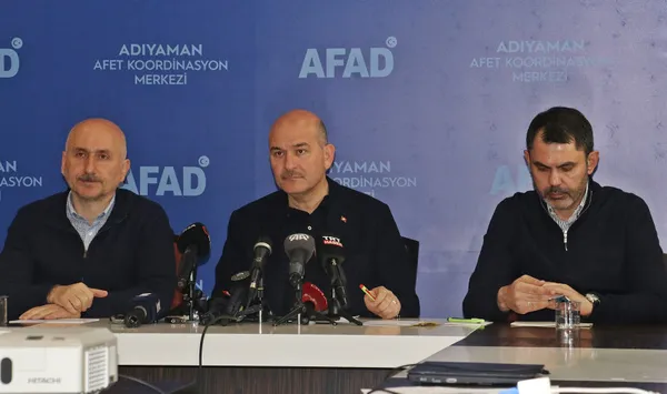 cevre-ve-sehircilik-bakani-murat-kurum-esnafa-gecici-is-yeri-imkani-saglayacagiz-1677233976153.jpg Çevre ve Şehircilik Bakanı Murat Kurum: Esnafa geçici iş yeri imkanı sağlayacağız - 5