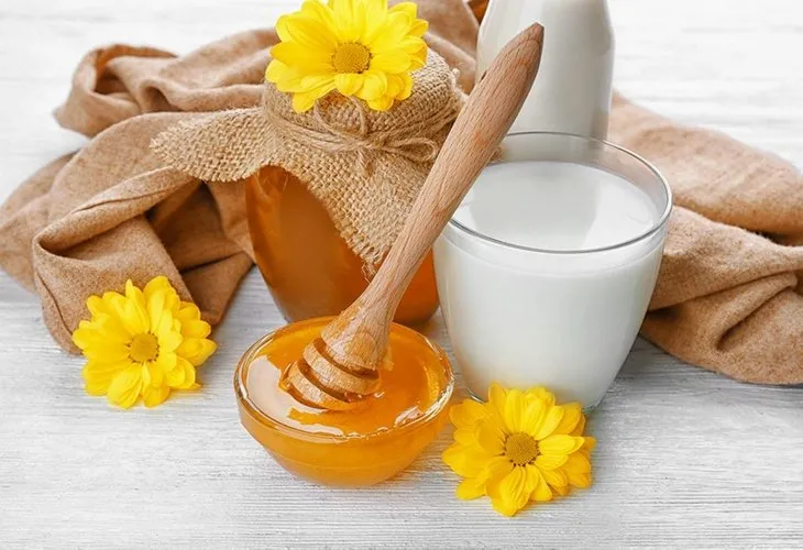 Arı sütü nedir | İşte arı sütünün binbir derde şifa özellikleri! Mucizevi etkileri var