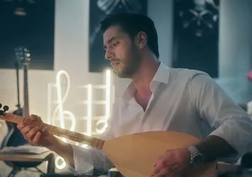 Aras Aydın’dan İkimizin Sırrı’na özel şarkı