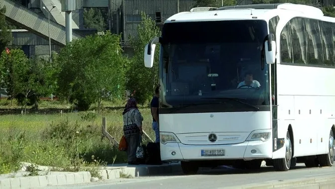 Koronavirüsü fırsat bilen korsan taşımacılar boş durmuyor! Bin liraya yolcu taşıyorlar - 1