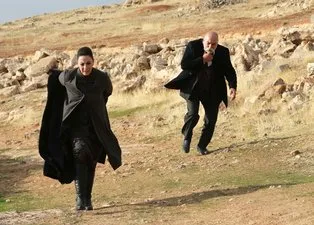 Hercai’de Azize dönüşü olmayan bir yolda! Öğrendikleri her şeyi değiştirecek