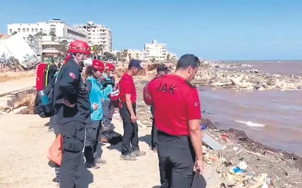 Kara gün dostu Türkiye! Libya’nın yardımına koştuk