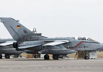 Türkiye'den Alman vekillere İncirlik vetosu!