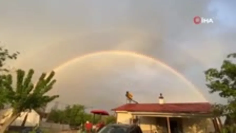 Elazığ’da sağanak sonrası oluşan gökkuşağı mest etti