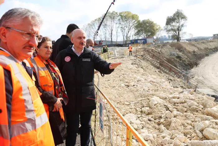 Ulaştırma ve Altyapı Bakanı Adil Karaismailoğlu’ndan Kanal İstanbul açıklaması: Dünyayı Türkiye’ye bağlayacak
