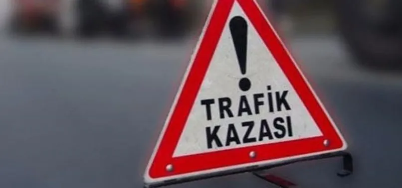 Sivas’ta yolcu otobüsü devrildi! Çok sayıda yaralı var