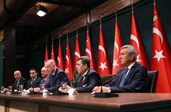 Son dakika: Başkan Erdoğan 2022 asgari ücretini açıkladı | Asgari ücret ne kadar olacak? Milyonların gözü bu kararda - 4