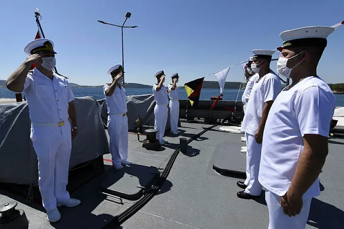 Barbaros’un torunları bayramda da görevlerinin başında