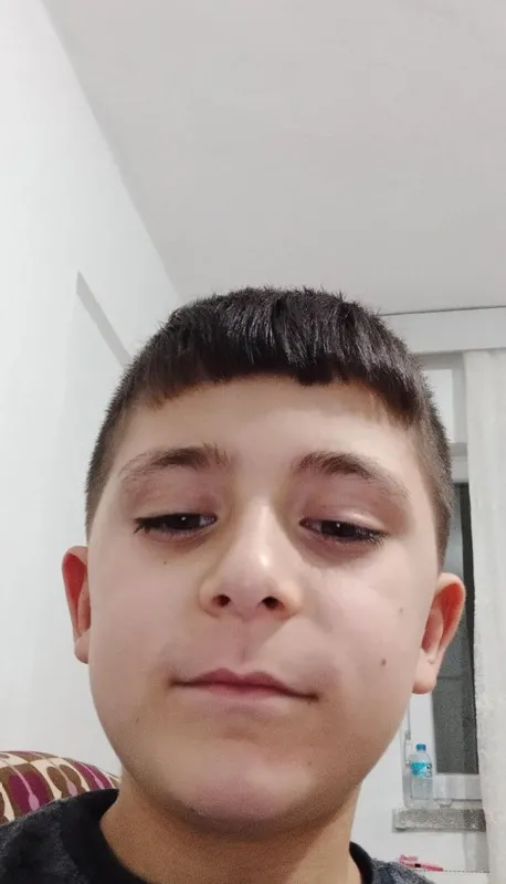 ankarada-komsu-cinayeti-6-kisilik-ailenin-5ini-oldurmustu-kan-donduran-ifadesi-ortaya-cikti-1700931402859.jpg Ankara'da komşu cinayeti: 6 kişilik ailenin 5'ini öldürmüştü! Kan donduran ifadesi ortaya çıktı - 4