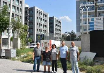 CHP AK Parti'nin İzmirli depremzedeler için yaptığı önergeyi reddetti! 25 aile mağdur edildi | CHP'li Tunç Soyer'e çağrı