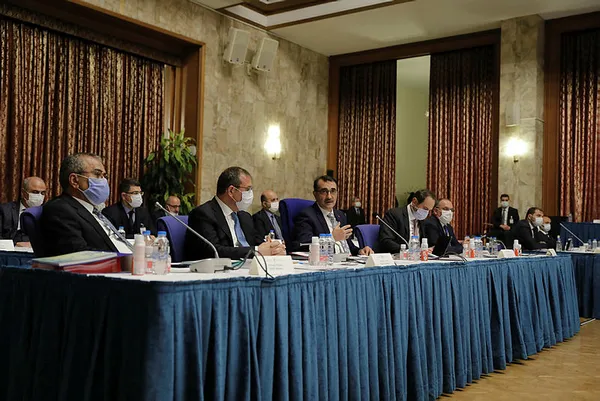 Enerji ve Tabii Kaynaklar Bakanı Fatih Dönmez'den "doğalgaz" açıklaması - 2