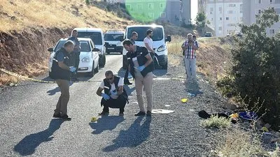 Tüfekle intihar etti