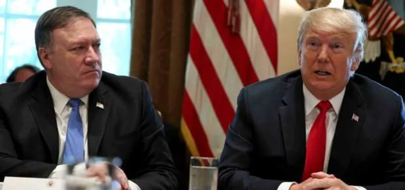 Mike Pence'in ofisinde çalışan bir kişinin koronavirüs testi pozitif çıktı