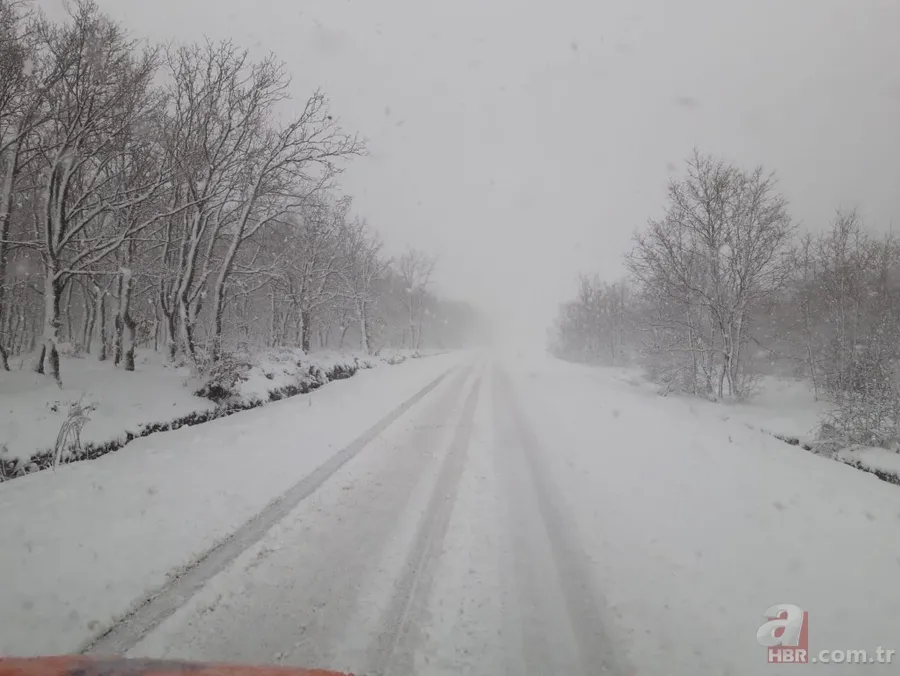 İstanbul'un Silivri ve Çatalca ilçelerinde kar yağışı etkili oluyor 5