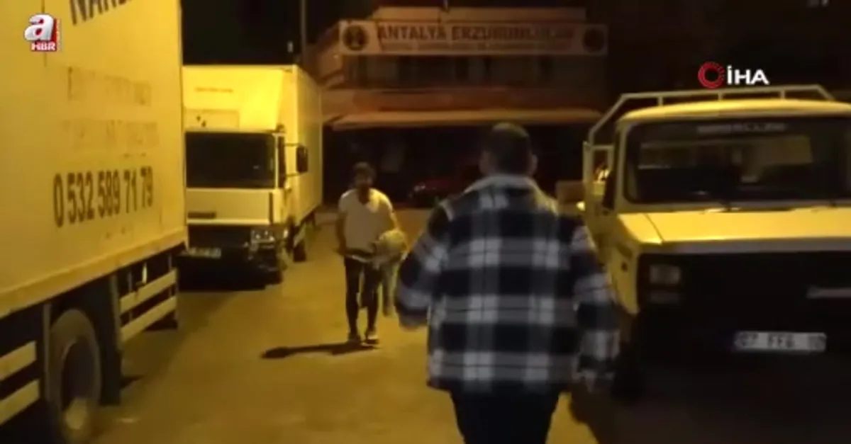 Mahallede yakmadığı yer kalmadı