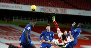 Arsenal Chelsea’yi yenmeyi başardı