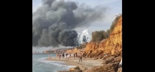Rusya'nın ilhak ettiği Kırım Sivastopol'da uçakta patlama - 1