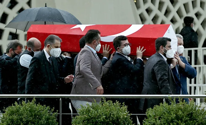 Son dakika: AK Partili İsmet Uçma son yolculuğuna uğurlandı! Cenaze törenine Başkan Erdoğan da katıldı