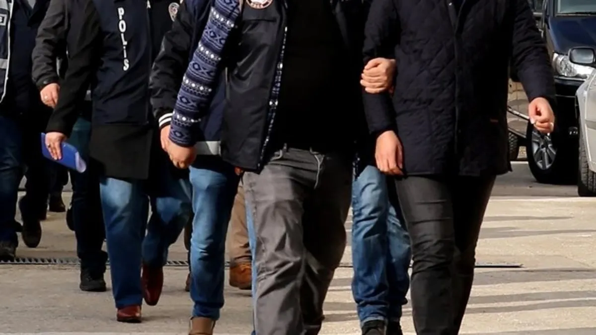 Antalya’da sahte evrak operasyonu! 4 şüpheli tutuklandı