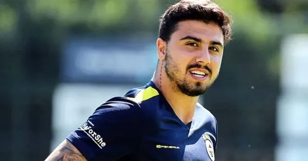 Fenerbahçeli Ozan Tufan Liverpool yolcusu! İşte istenen bonservis bedeli