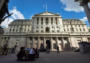 İngiltere Merkez Bankası'ndan faiz kararı