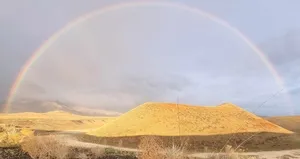 Gölün üzerinde görsel şölen