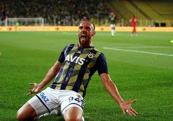 Avrupa’nın dev kulüplerinin göz diktiği Vedat Muriç için kesin karar! "30 da verseler satmam"