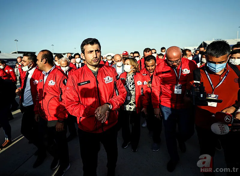 İstanbul'da TEKNOFEST rüzgarı! Gökbey, Hürkuş ve Akıncı ilk kez gösteri uçuşu yaptı 2
