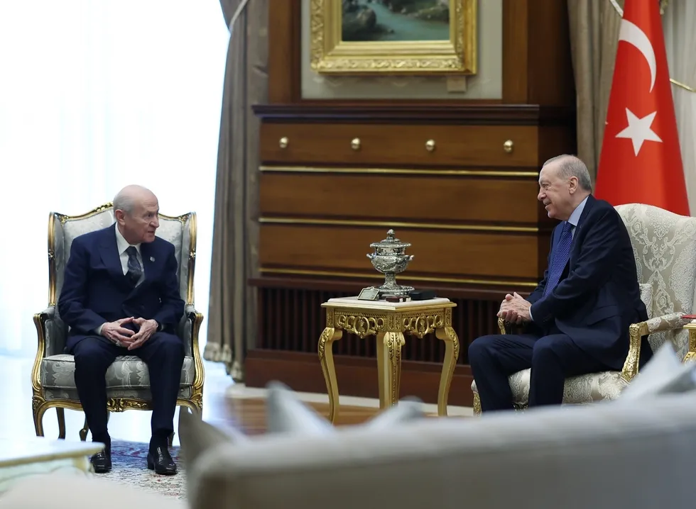 baskan-recep-tayyip-erdogan-mhp-lideri-bahceli-ile-gorusuyor-gundem-cerceve-yasa-1786015161171.jpeg Başkan Recep Tayyip Erdoğan MHP lideri Bahçeli ile görüştü! Gündem Çerçeve Yasa - 2