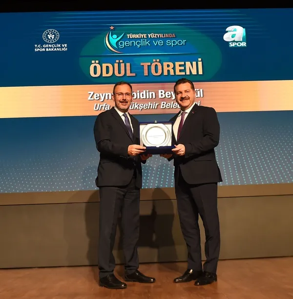 Son dakika: Türk sporunun kalbi Turkuvaz Medya’da attı! Türkiye Yüzyılında Gençlik ve Spor Zirvesi