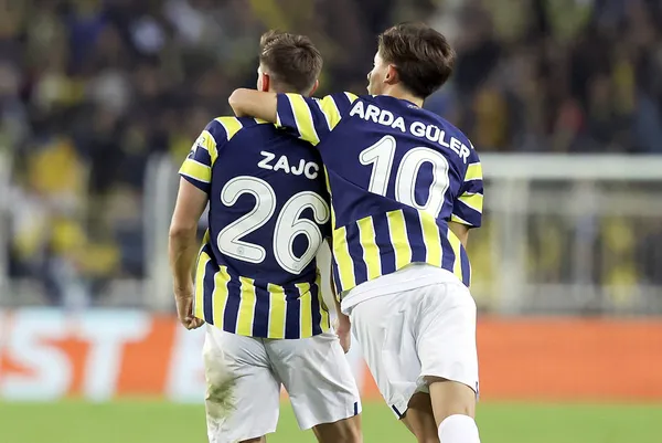 uefadan-arda-guler-onerisi-listedeki-tek-turk-oyuncu-olarak-damga-vurdu-fenerbahceli-yildiza-ovgu-1672587584948.jpg UEFA'dan Arda Güler önerisi! Listedeki tek Türk oyuncu olarak damga vurdu! Fenerbahçeli yıldıza övgü... - 2