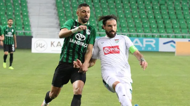 Kocaelispor Sakaryaspor maçı ne zaman, hangi kanalda? Kocaeli Sakarya maçı canlı yayın nasıl izlenir? Şifresiz...