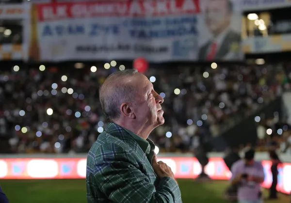 1671362427840.jpg İngiliz gazetesi The Guardian'dan muhalefete çağrı! Birleşin Erdoğan bir daha kazanmamalı - 1