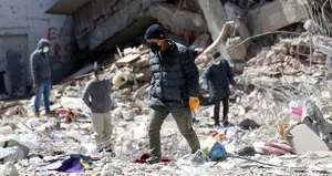 Tek bir hatıra için günlerce nöbet tuttu!