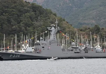 Savaş gemisi TCG Zıpkın ziyarete açıldı